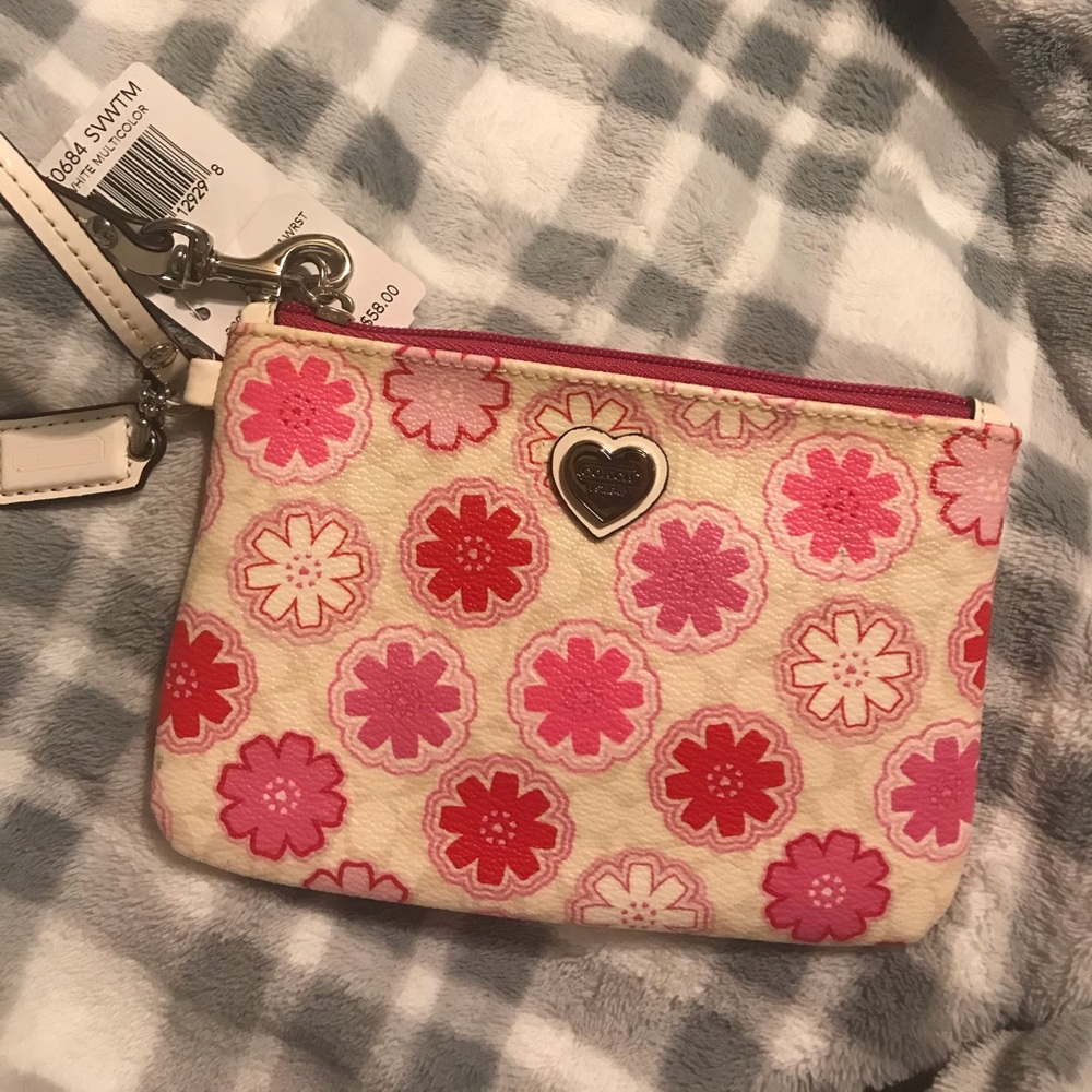 COACH PINK AND WHITE FLOWER WALLET